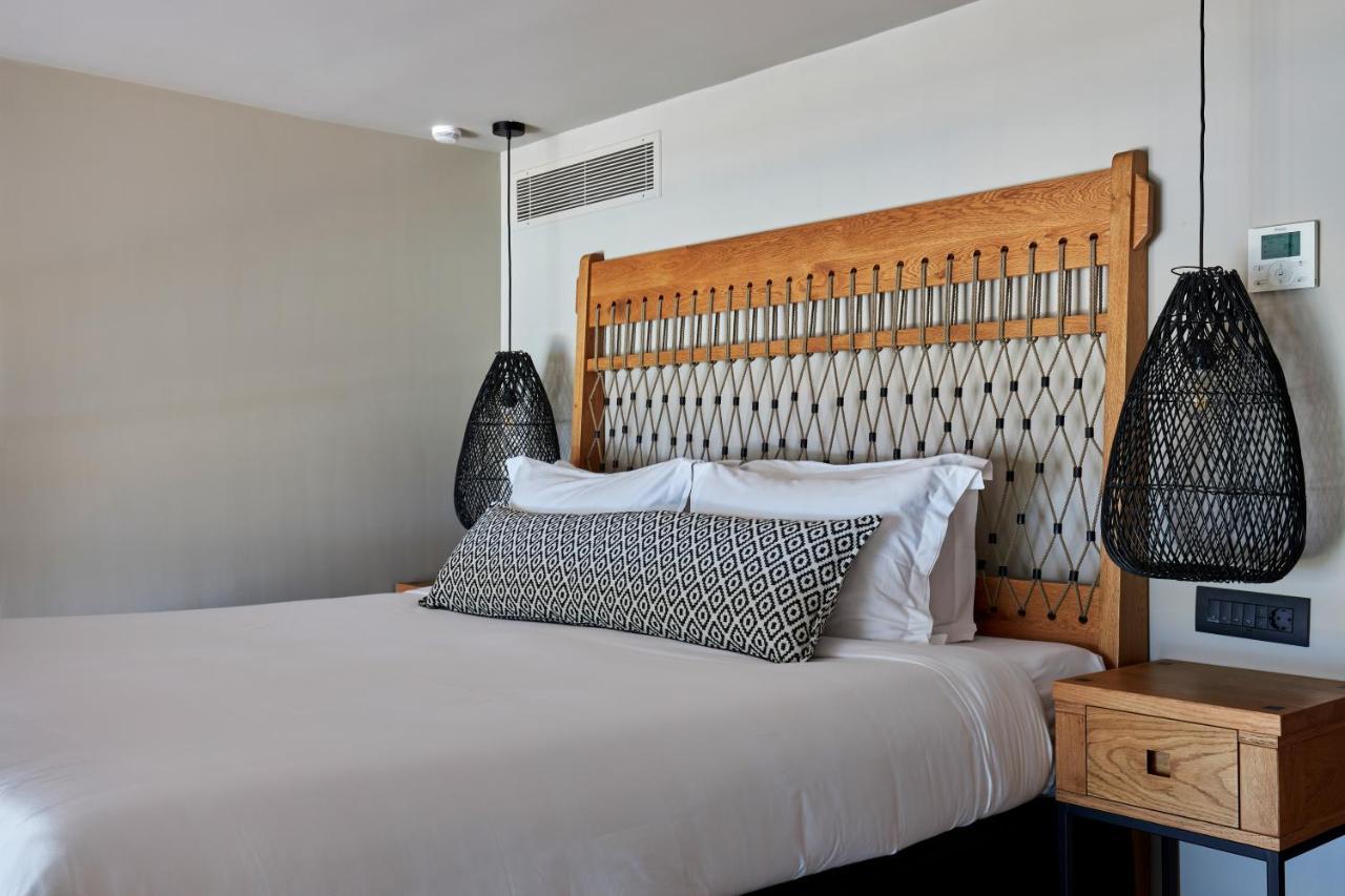 Castello Infinity Suites Agia Pelagia  Esterno foto